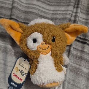 Hallmark Itty Bittys Gizmo Plush - Brown, White & Orange